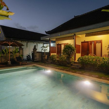 Bubu Canggu Guesthouse ภายนอก รูปภาพ