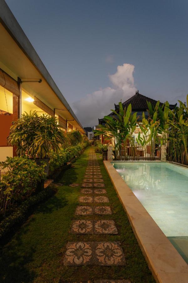 Bubu Canggu Guesthouse ภายนอก รูปภาพ