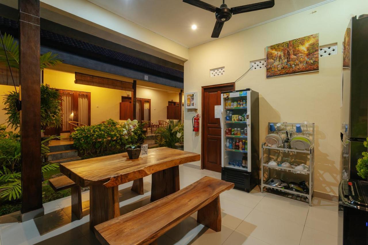 Bubu Canggu Guesthouse ภายนอก รูปภาพ