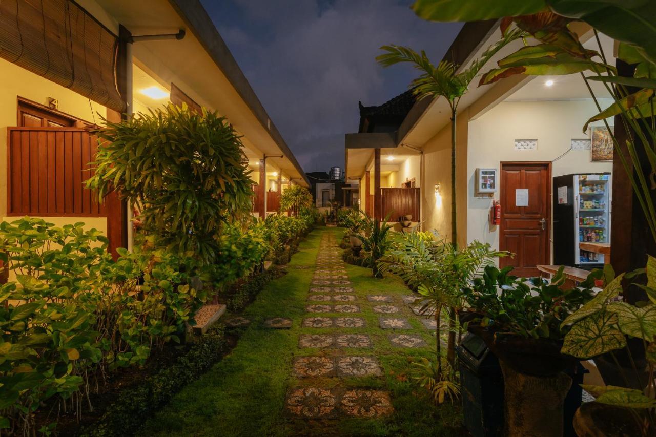 Bubu Canggu Guesthouse ภายนอก รูปภาพ