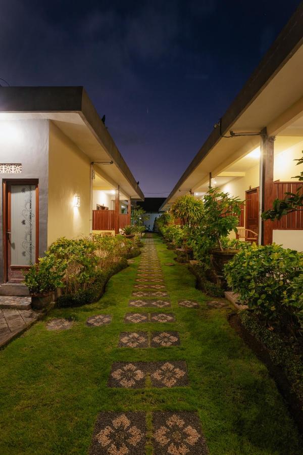 Bubu Canggu Guesthouse ภายนอก รูปภาพ